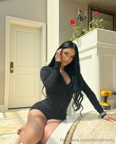 Itsmetrinity model best img