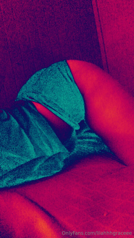 Lilahhhgraceee model high quality pic