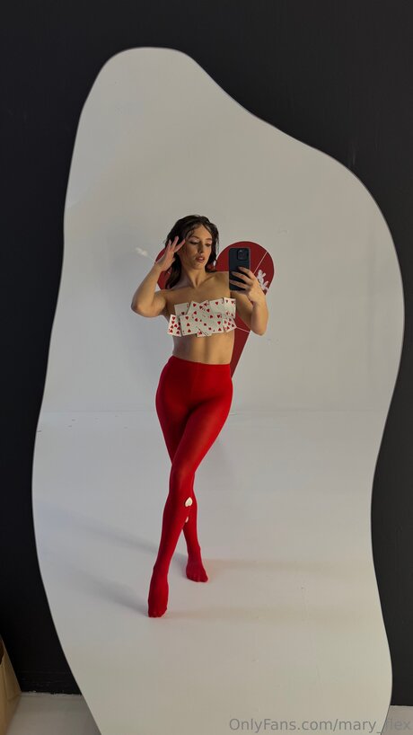 Mary Flex pornographic model galleries