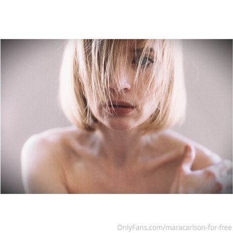 Maracarlson For Free model nude photo