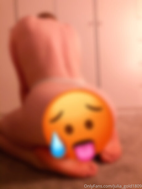 Snow White Peach pornstar photos