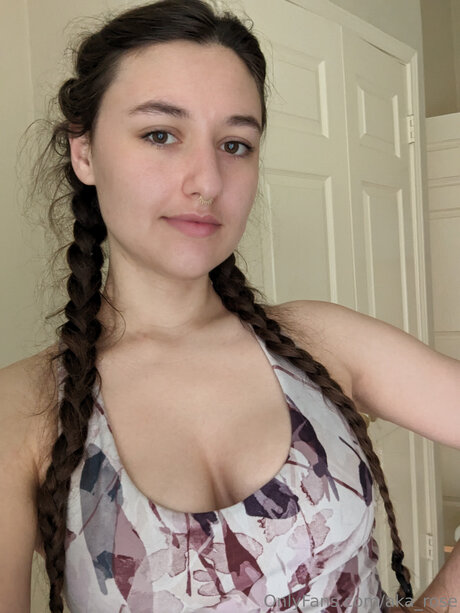 Aka Rose model erotic archive