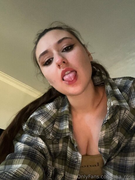 Aka Rose beautiful model pics