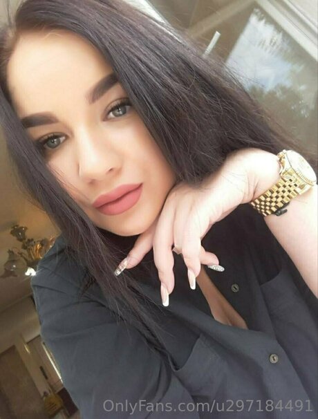 U297184491 porn model image