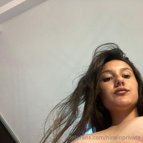 Ninainprivate model adult photo