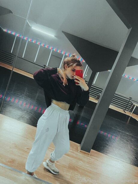 Liabadbarbiefree pornstar perfect photos