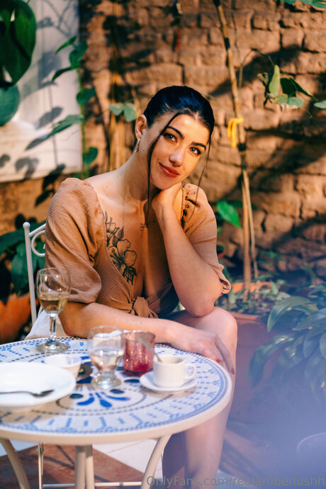 Realamberlushh pornstar sexy image