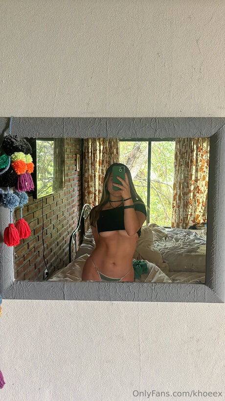 Khoeex pornographic model archive