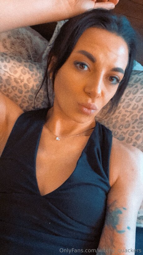 Witchy Quackers star nude galleries