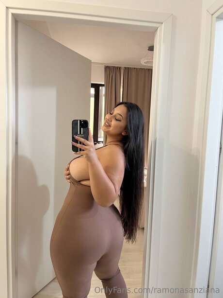 Ramonasanziana model hd images