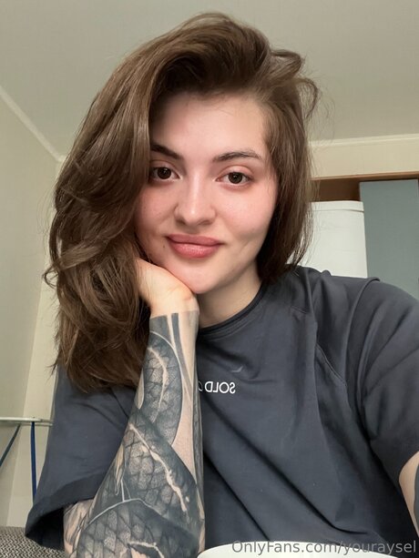 Youraysel free model galleries