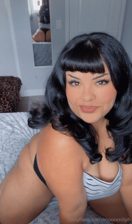 Moonmilph sex star gallery