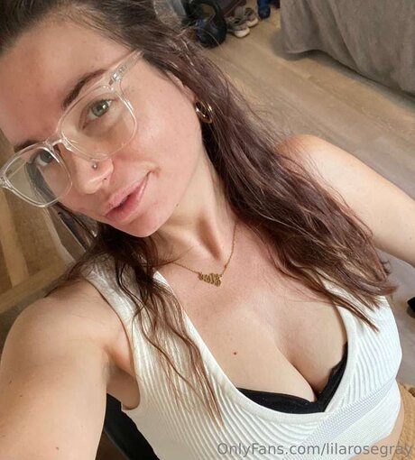 Lilarosegray sex model picture