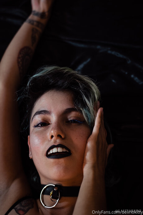 Mistress Delirio exclusive pornstar picture