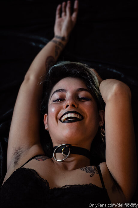 Mistress Delirio top model photo