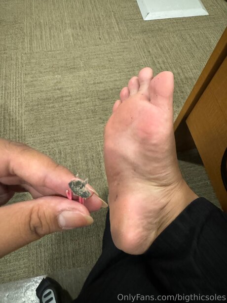 Bigthicsoles model top img