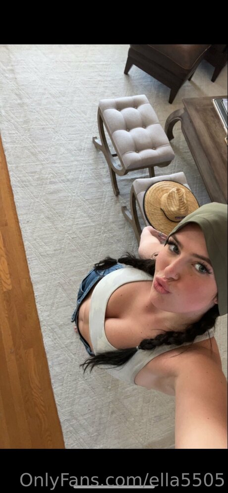 Oppachoppa model nude photos