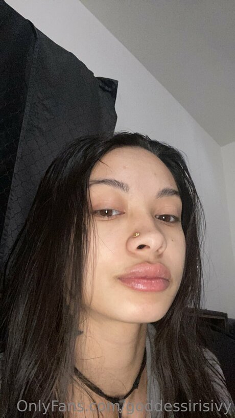 Goddessirisivy beautiful pornstar picture