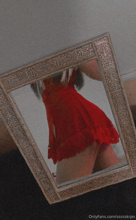 Ssssskrpn sex actress photos