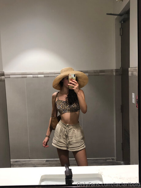 Laclaribold sex actress images