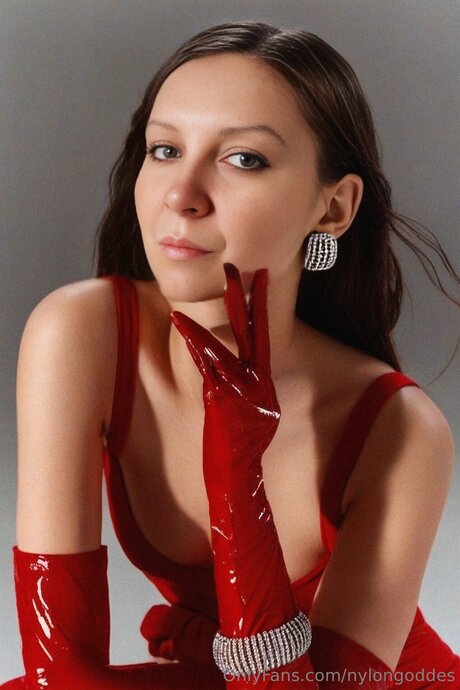 Nylongoddes porn star img