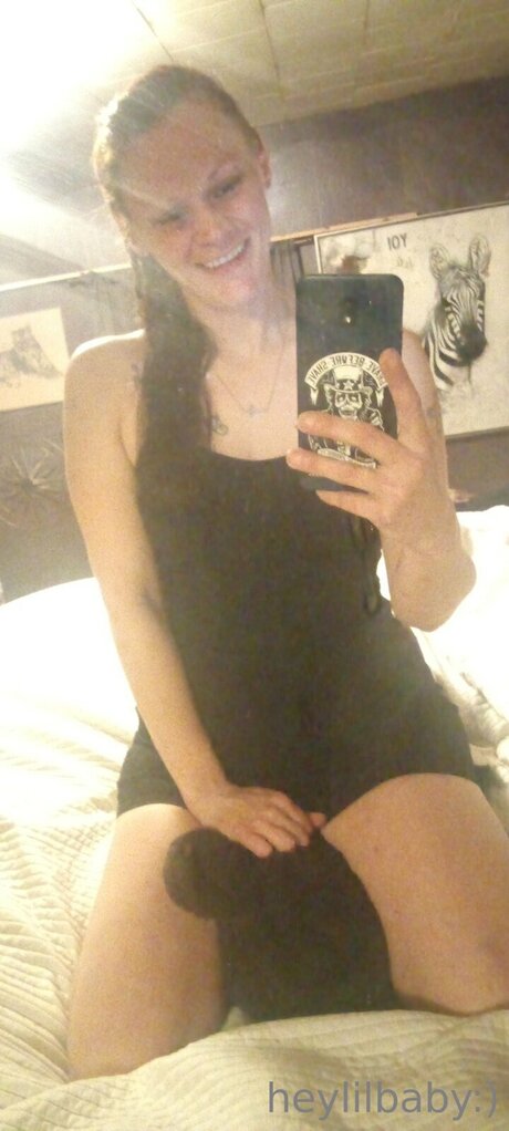 Heylilbaby star pornographic galleries