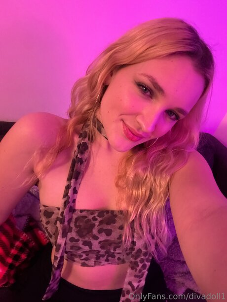 Divadoll1 sex star pics