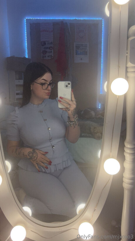 Mjxoxo3 pornstar pretty archive