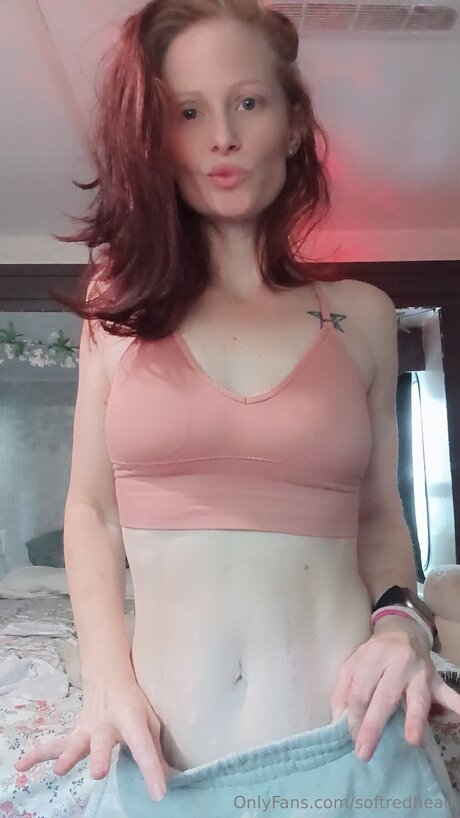 Softredhead nude star images