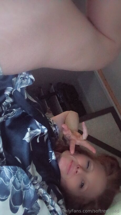 Softredhead nice model pics