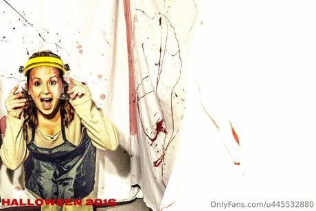 U445532880 hd star photo