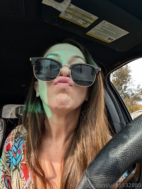 U445532880 sexy pornstar pic