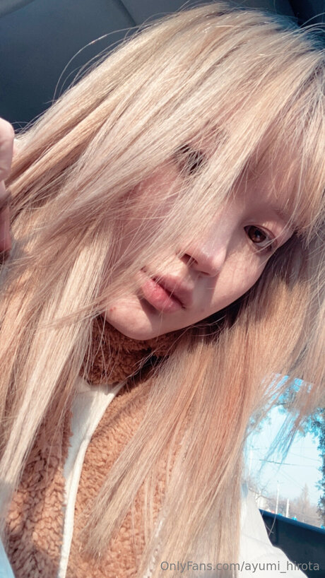 Ayumi Hirota art actress photos