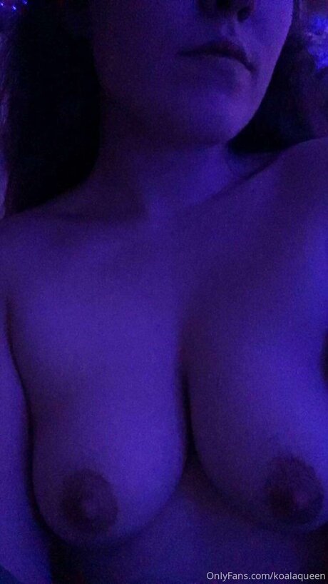 Koalaqueen pornstar sexy pics