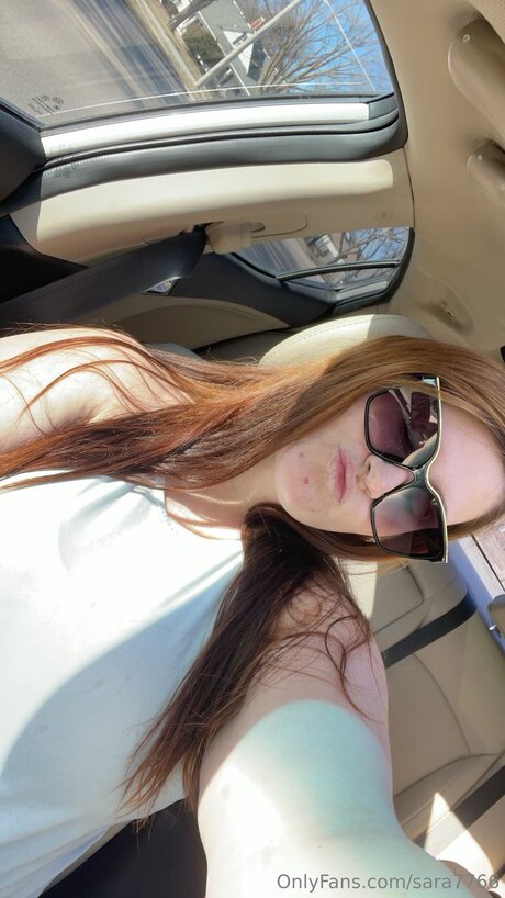 Sara7766 star erotic photo