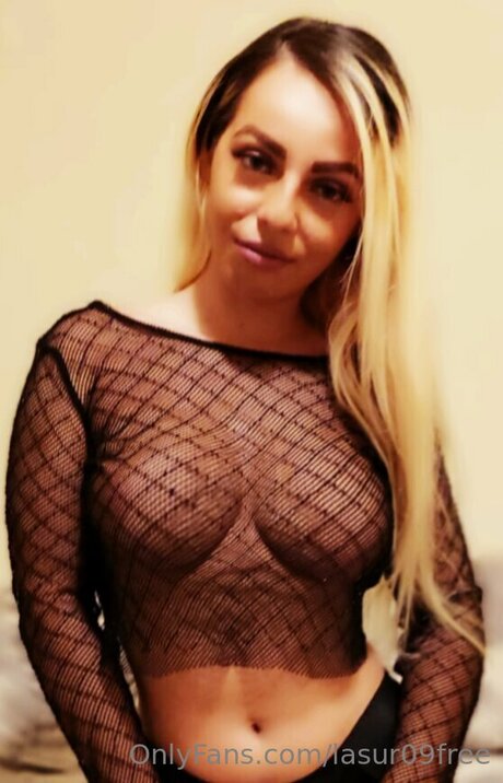 Lasur09free porn model image