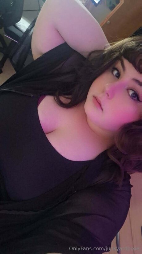 Junkyardpixie sex pornstar photos