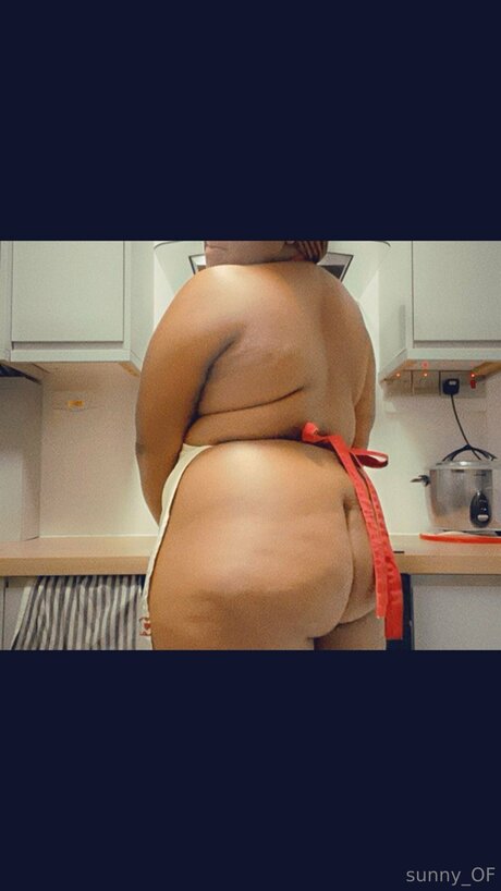 Sunset Vibes nudes actress img