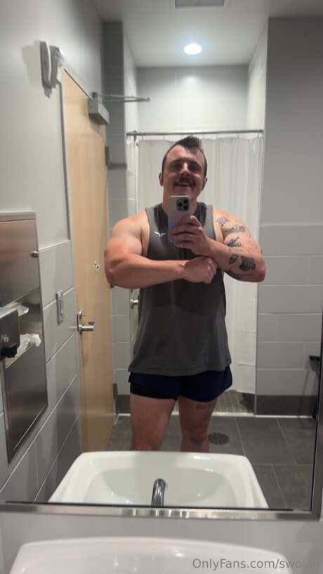 Swoleli model erotic gallery