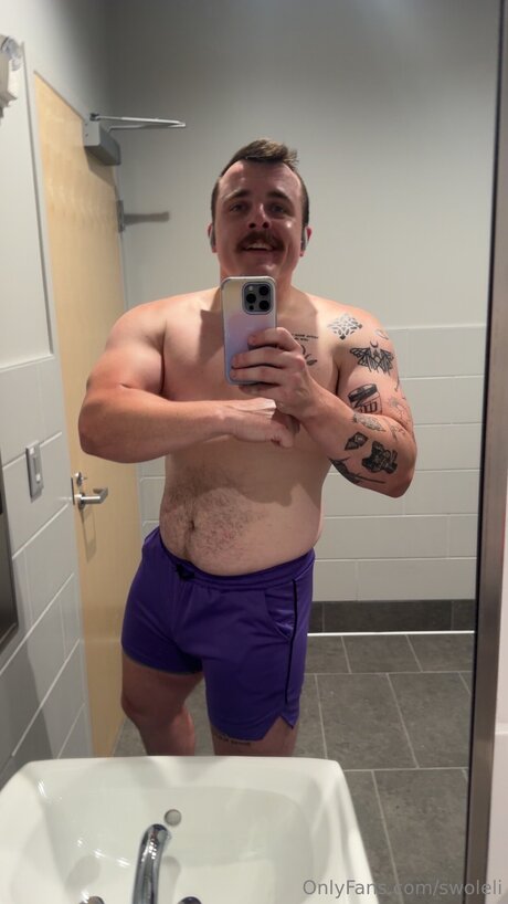 Swoleli hd pornstar picture