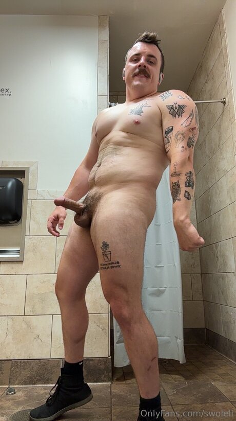 Swoleli sexy actress archive