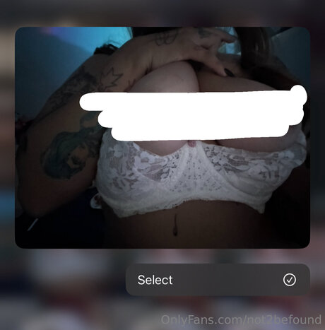 Not2befound nude model picture