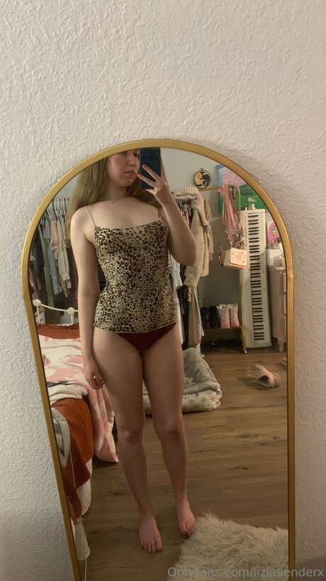 Lizlavenderx high quality model pictures