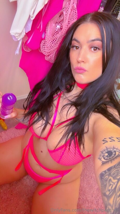 Babyitslolarose nudes pornstar picture