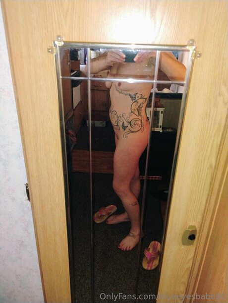 Blueeyesbabe80 model pretty archive