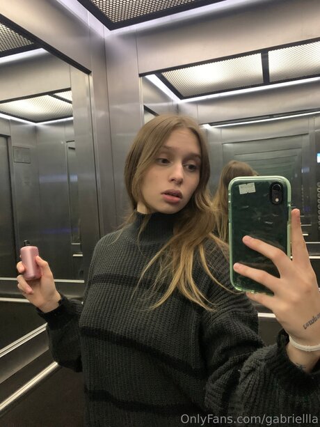 Gabriellla star hd picture