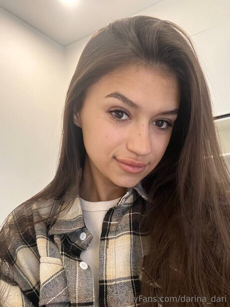 Darina Dari model pornographic pictures