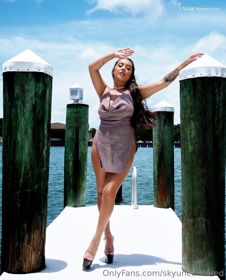 Skyuncensored star porn img