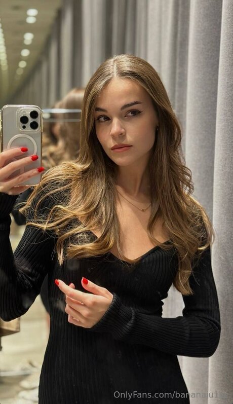 Bananaju1ce model porn archive