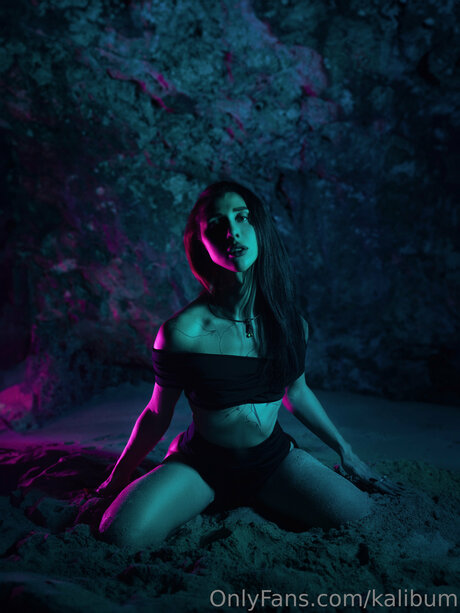 Kalibum model porn photos